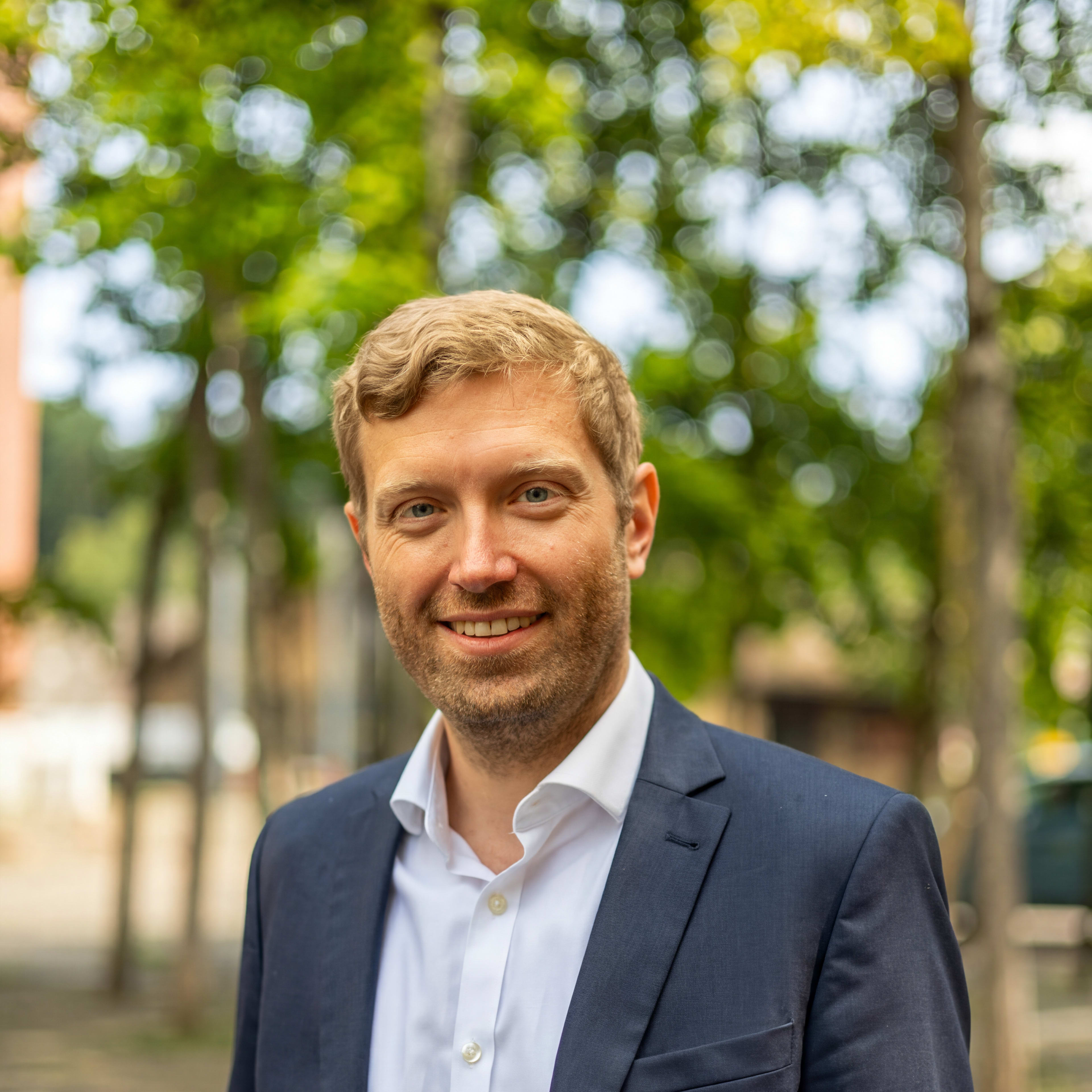 kundenstory-krank-im-ausland-christoph-swica-kunde