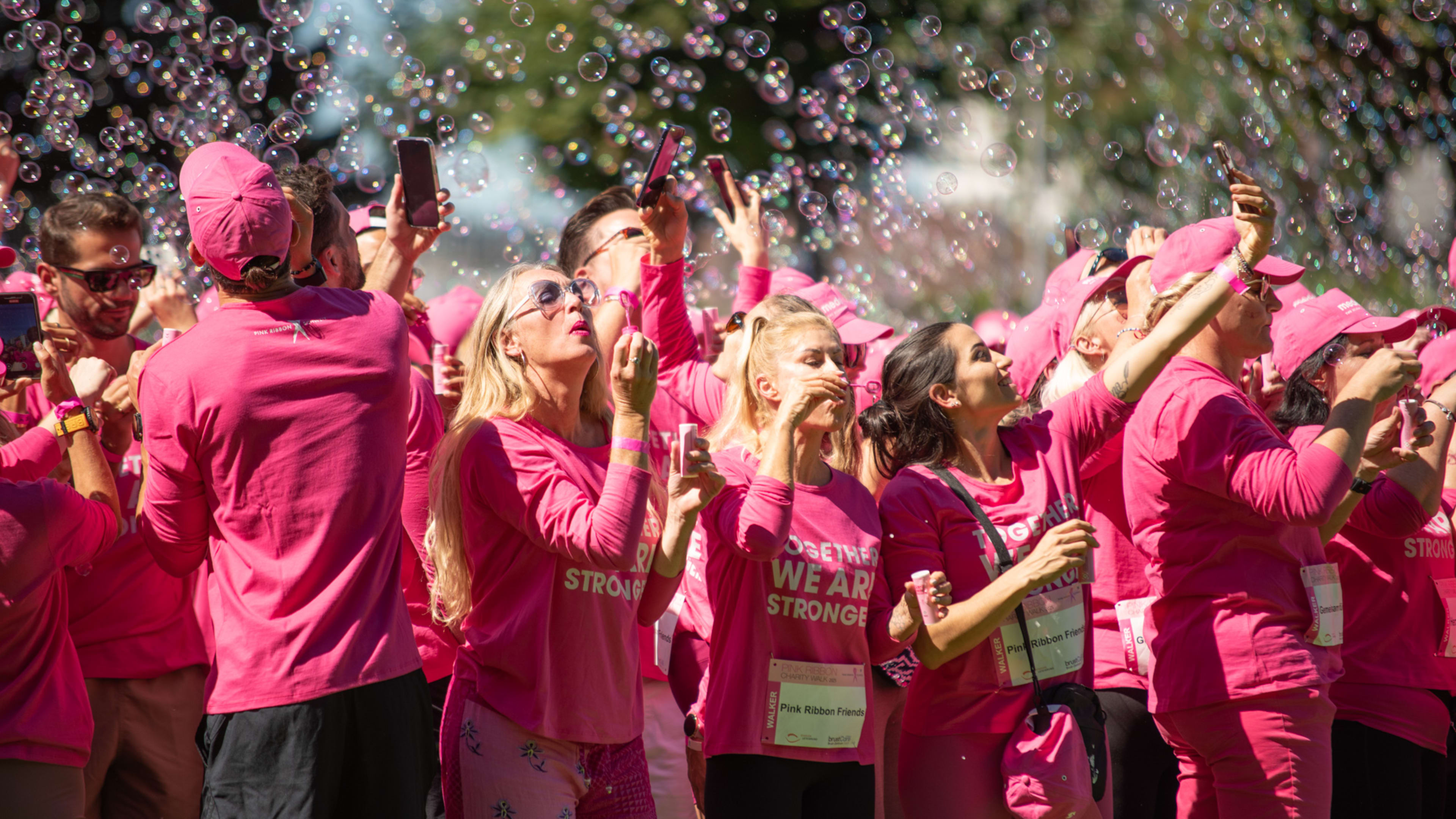 pink-ribbon-charity-walk-stimmungsbild