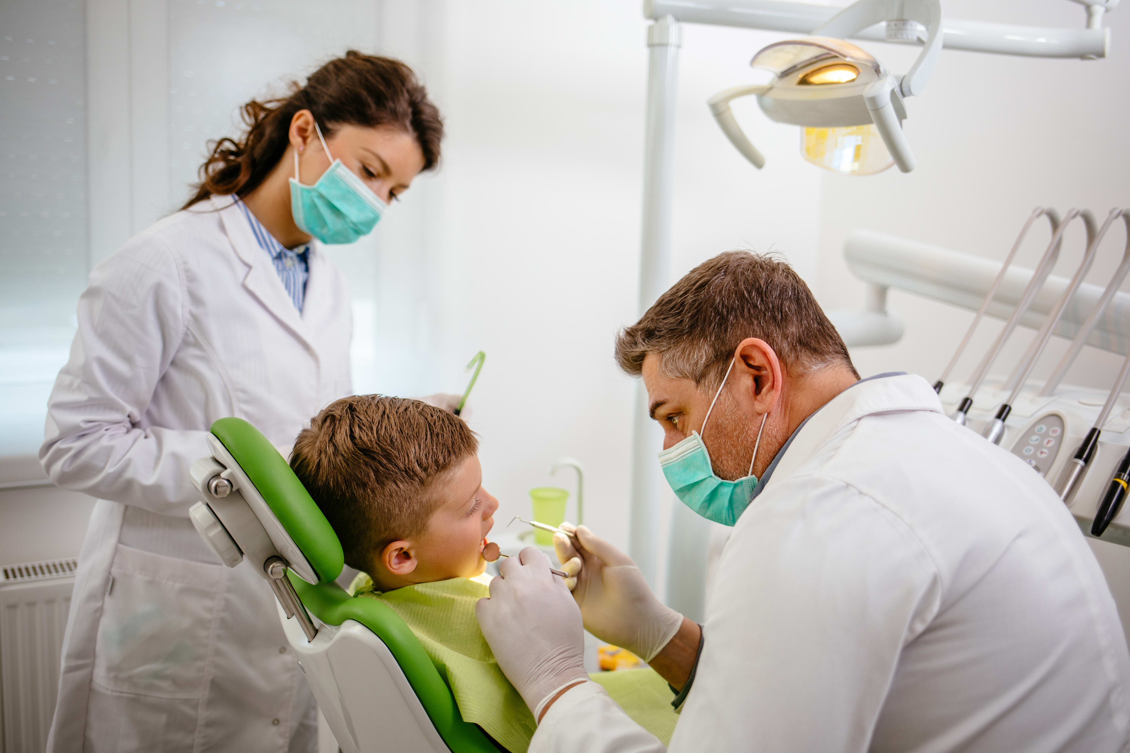 2026-04-02-gesundheitswelt-zahnarztbesuch-kind-getty
