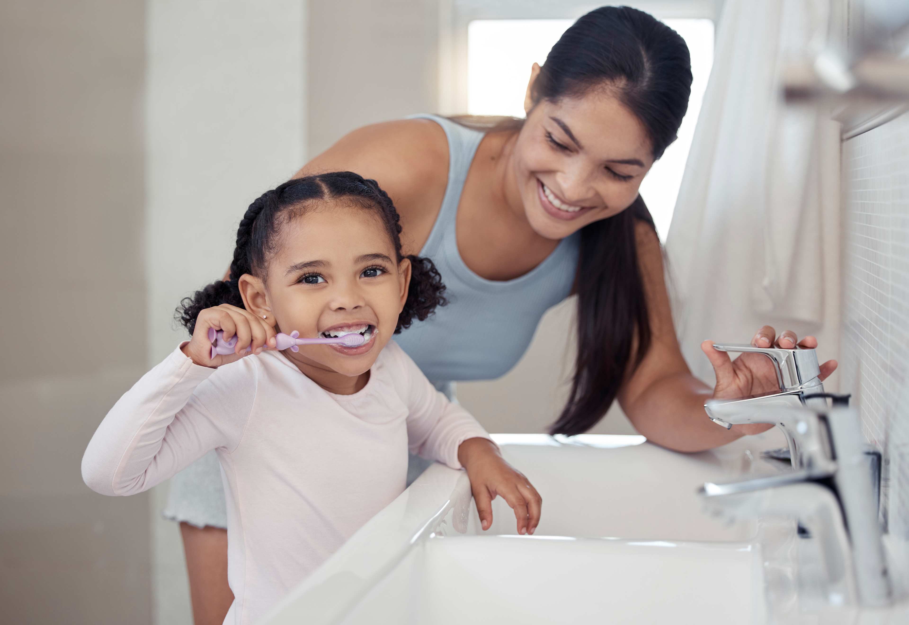 ¨2026-04-02-gesundheitswelt-zahnreinigung-kinder-getty